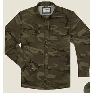 PONCHO The Torcaza Dark Camo Shirt XXL Performance Nylon Fishing Hunting
